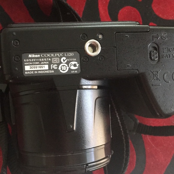 Nikon coolpix camera - Picture 4 of 8